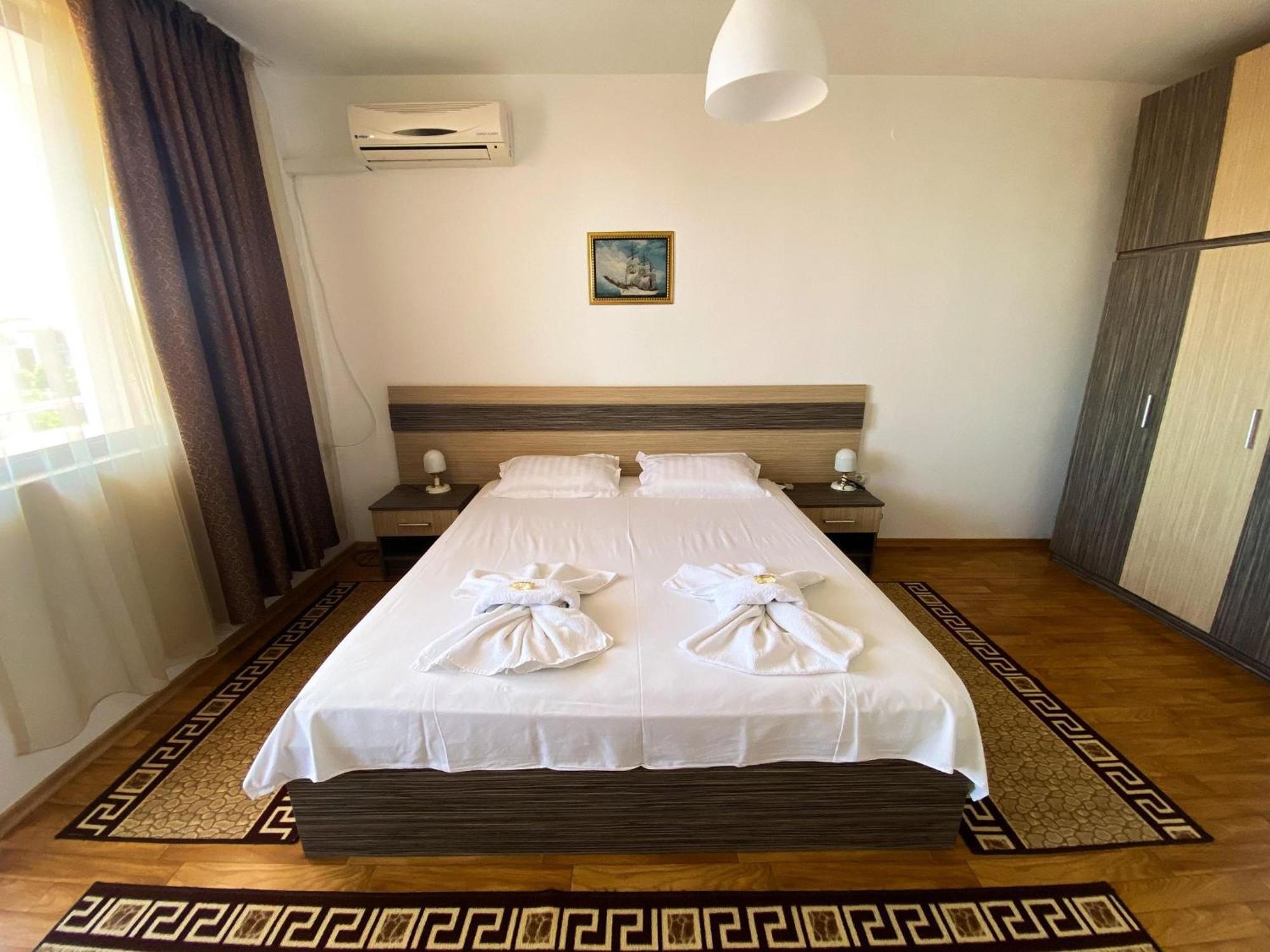 Apartments Yana Obzor Exterior photo